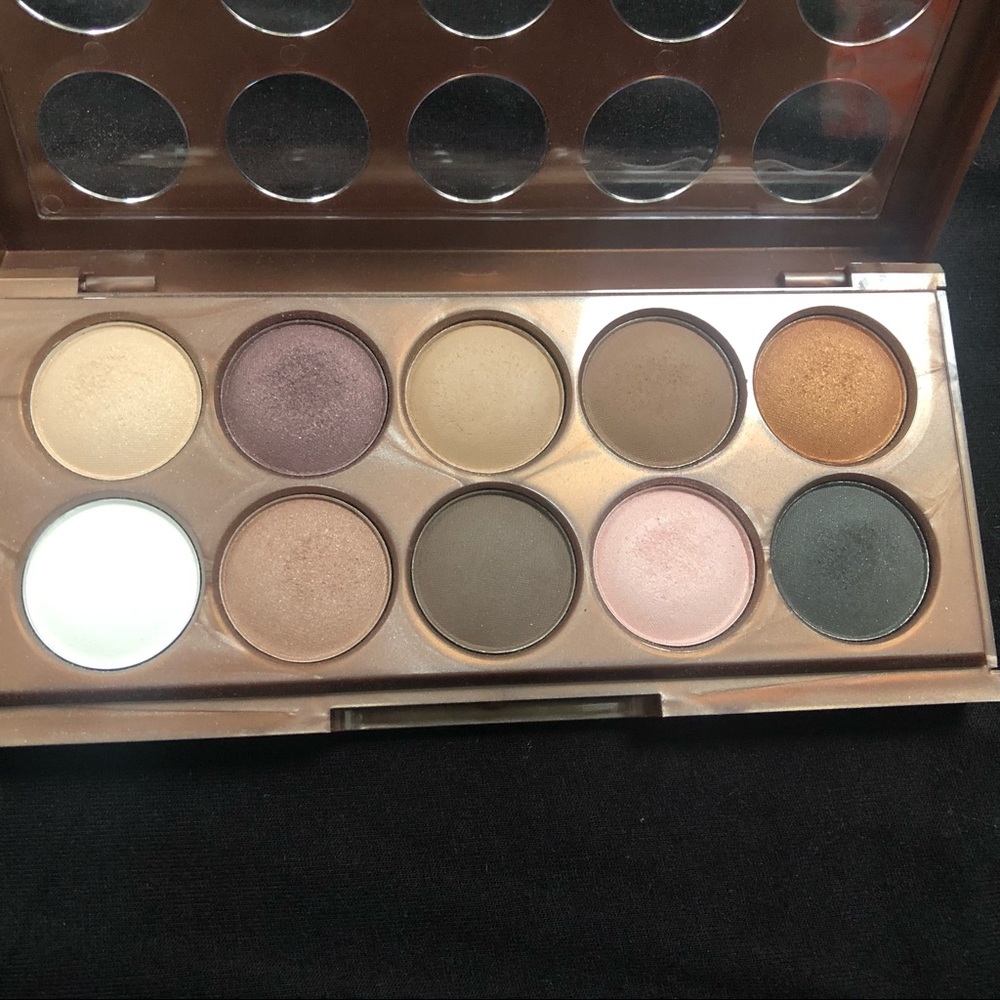 NYX PROFESSIONAL MAKEUP Dream Catcher Eye Shadow Palette. BRAND NEW - Picture 2 of 3